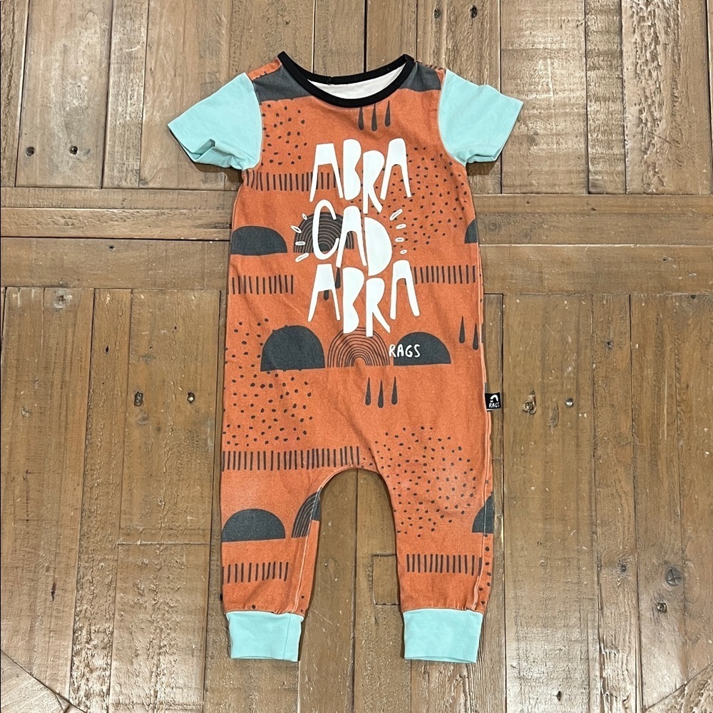 Rags to raches abracadabra rust rainbow romper 6-12 months